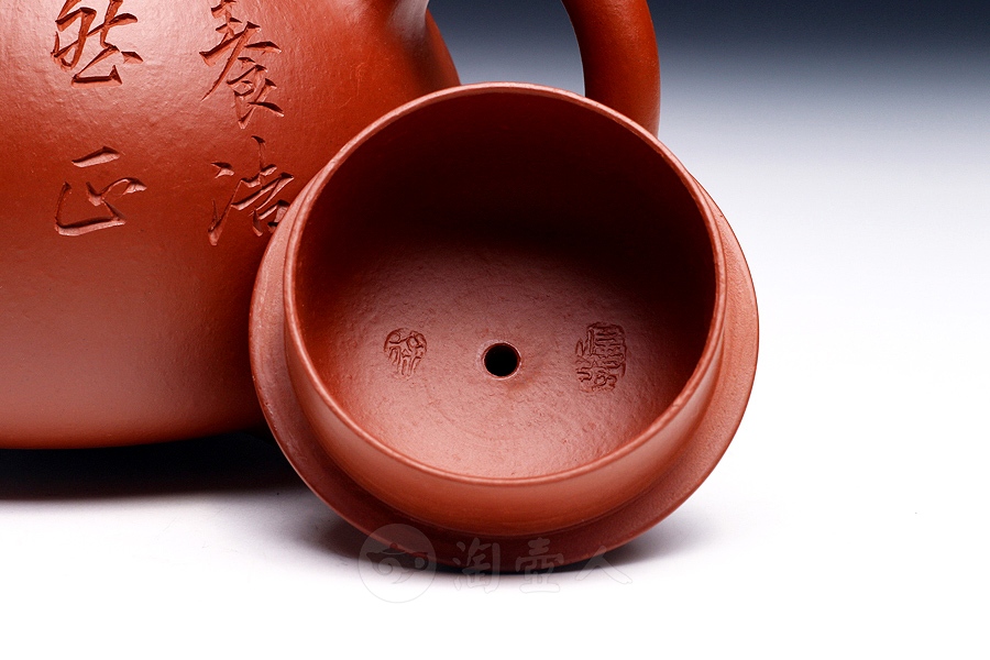 正宗原矿宜兴紫砂壶-乳顶(陈宏林装饰)-徐伟强全手工制作-原矿大红袍朱泥紫砂泥料