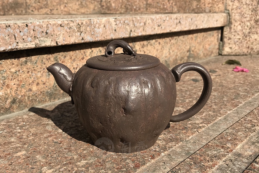 欣泉