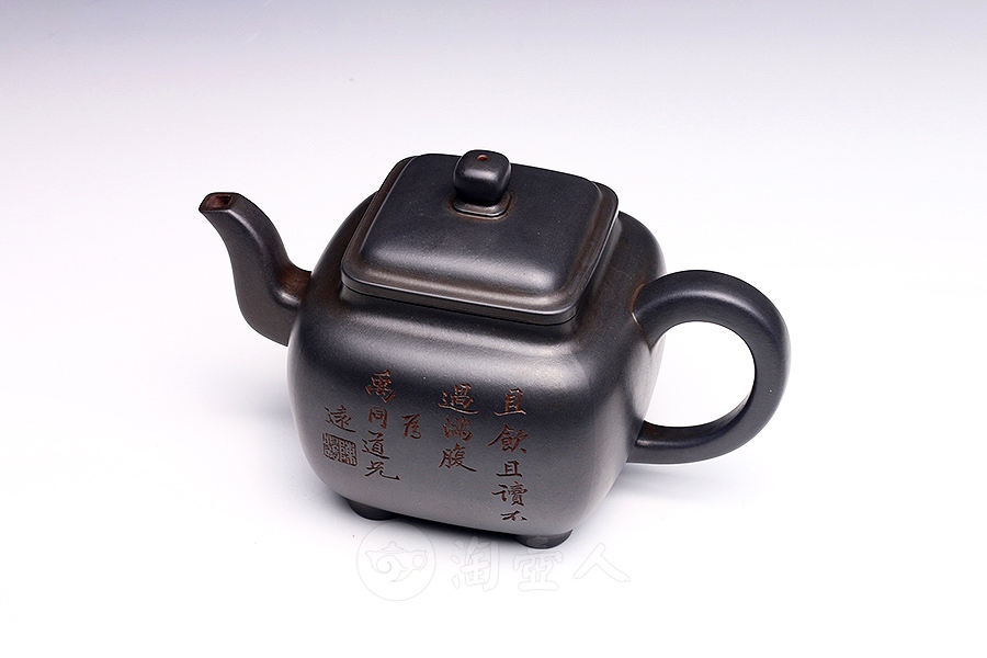 鸣远四方(谭泉海铭)