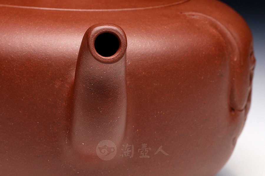 松鼠葡萄