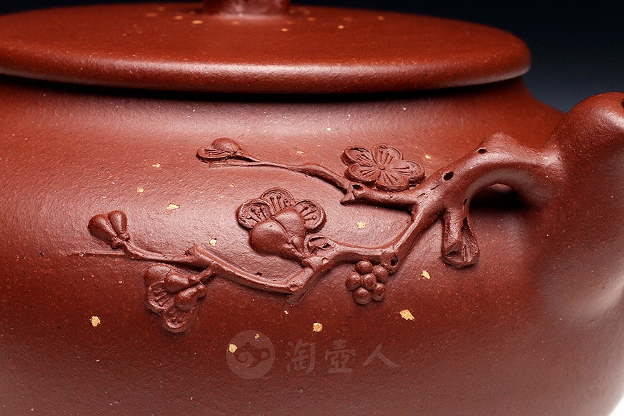 踏雪寻梅