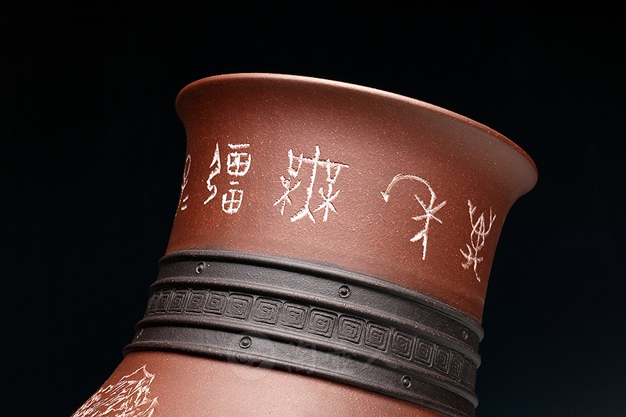 鱼罩双线回纹对瓶