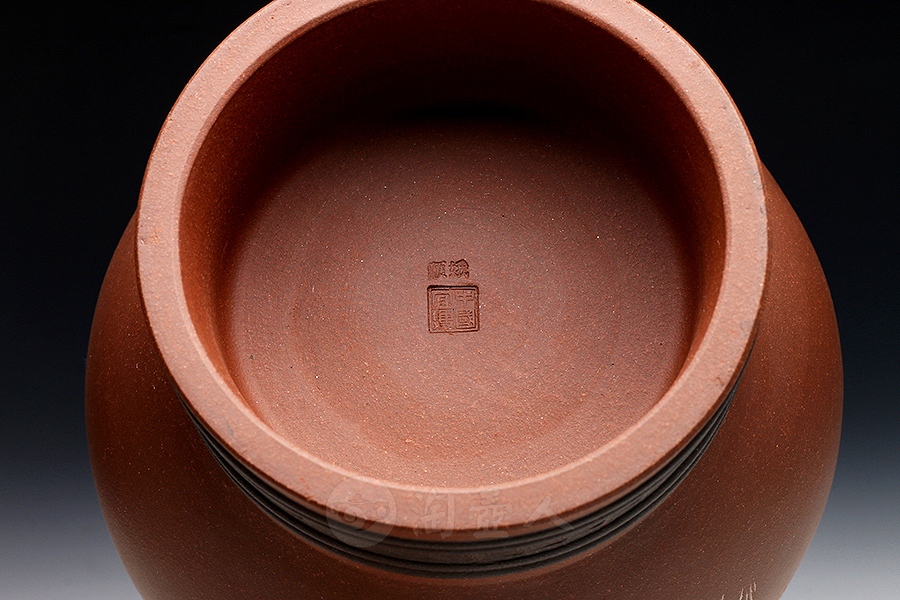 鱼罩双线回纹对瓶