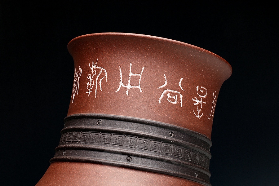 鱼罩双线回纹对瓶