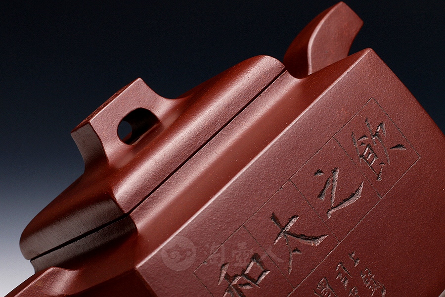 亚明四方