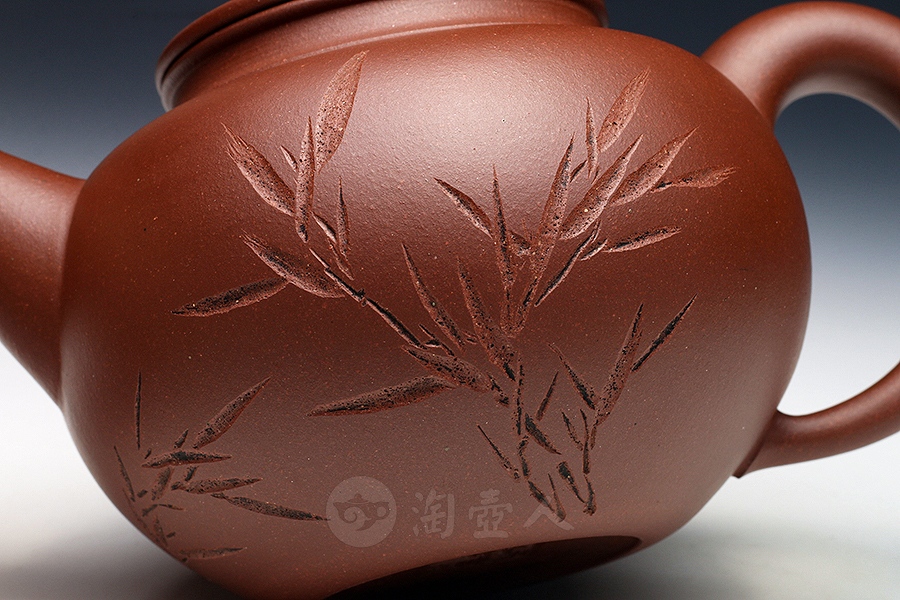 莲子壶(申石伽画·丁伟鸣刻·孤品)