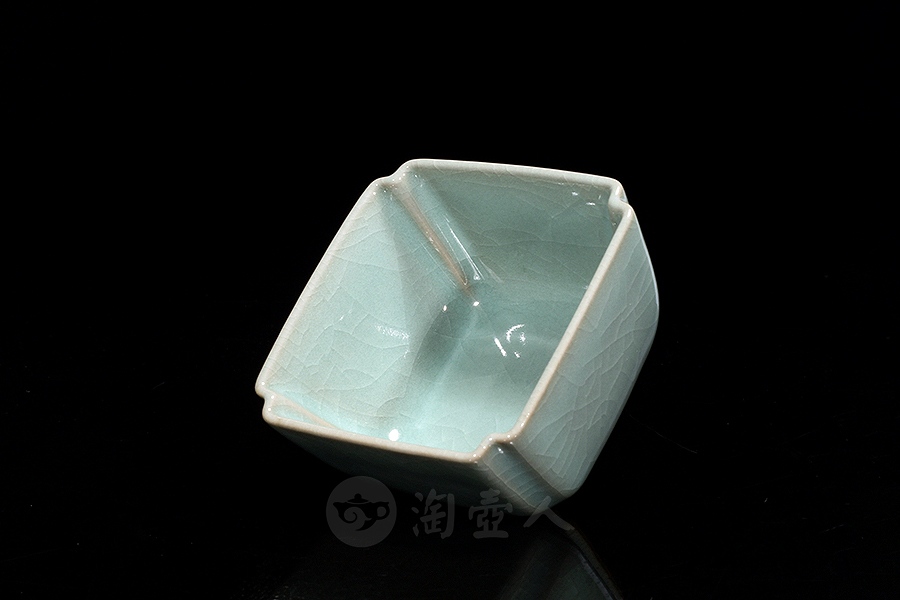 四方抽角杯