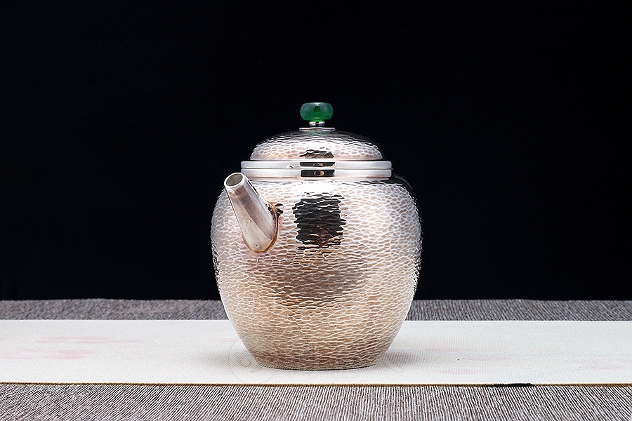 翡翠高莲(黑檀木)