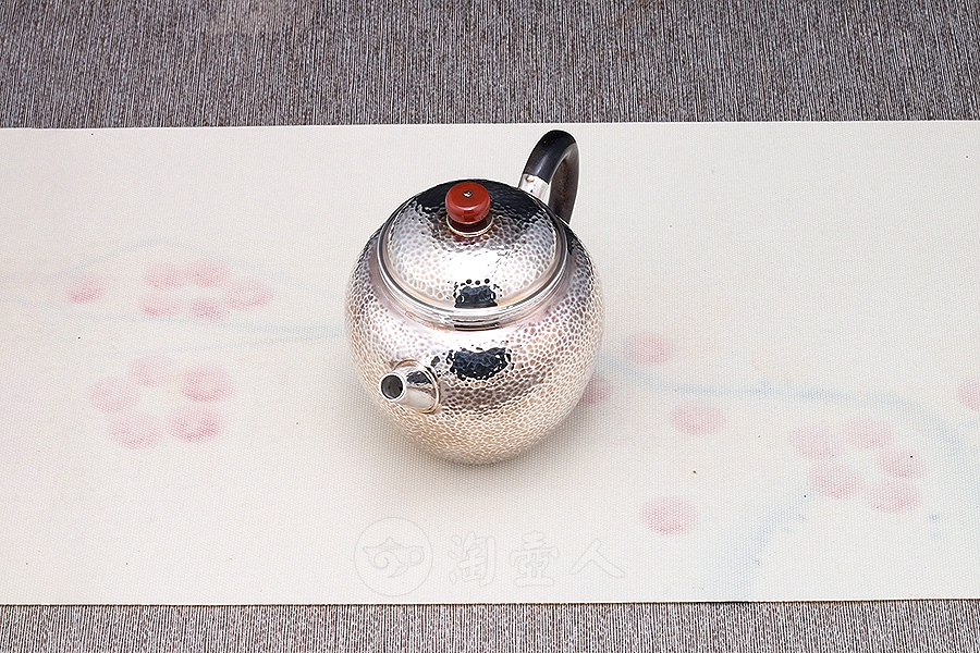 南红高莲(黑檀木)