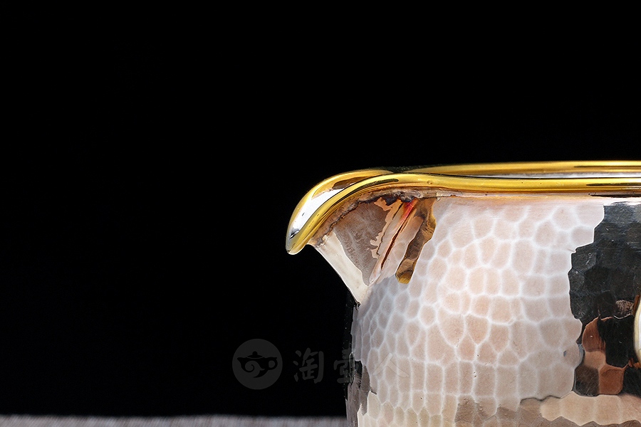 公道杯(鸡血藤)