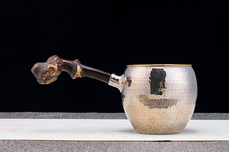 公道杯(鸡血藤)