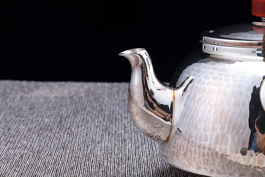 南红玉钟(波点锤纹鸡血藤)
