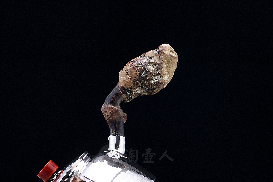 南红玉钟(波点锤纹鸡血藤)