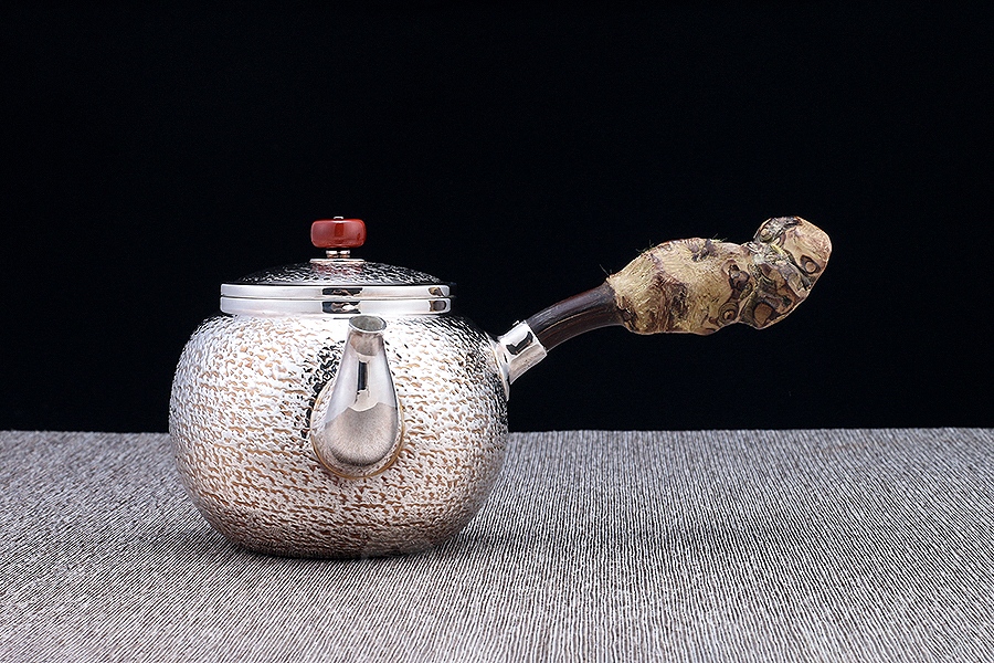 南红莲子(麻纹鸡血藤)