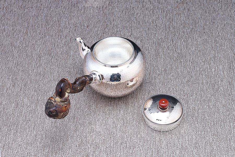 南红莲子(鸡血藤波点锤纹)