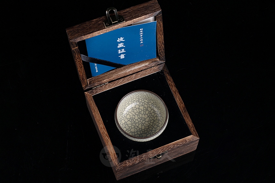 压手杯