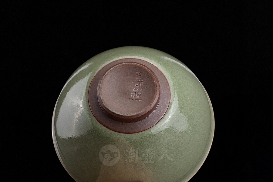 越窑秘色釉束口盏