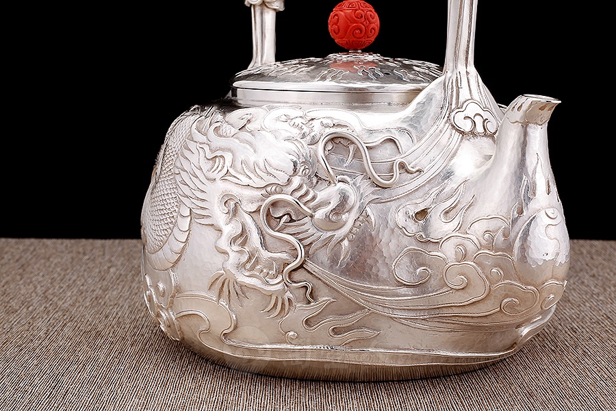 云龙祥瑞提梁壶(小)