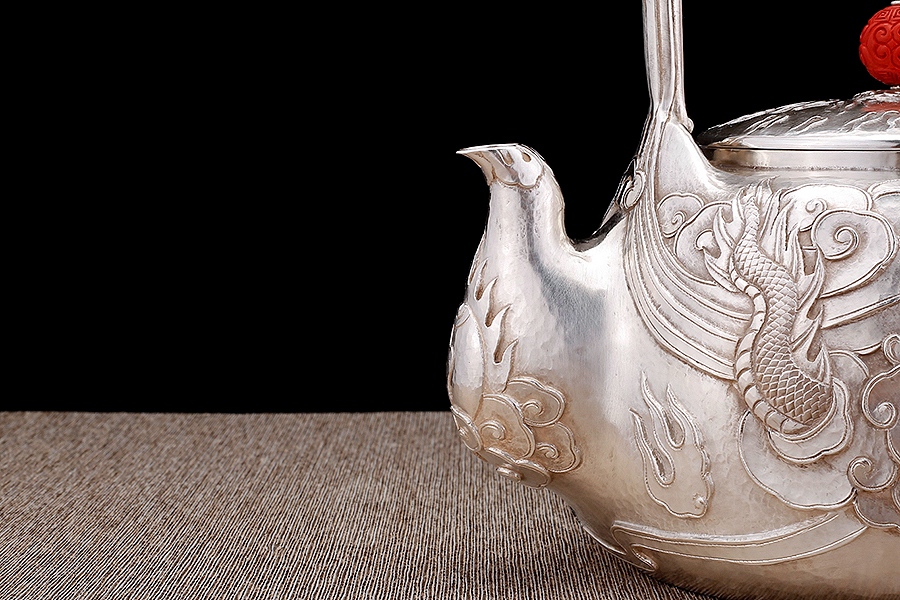 云龙祥瑞提梁壶(小)