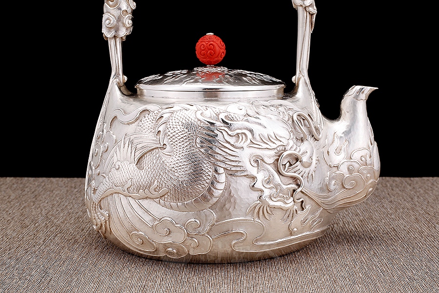 云龙祥瑞提梁壶(小)