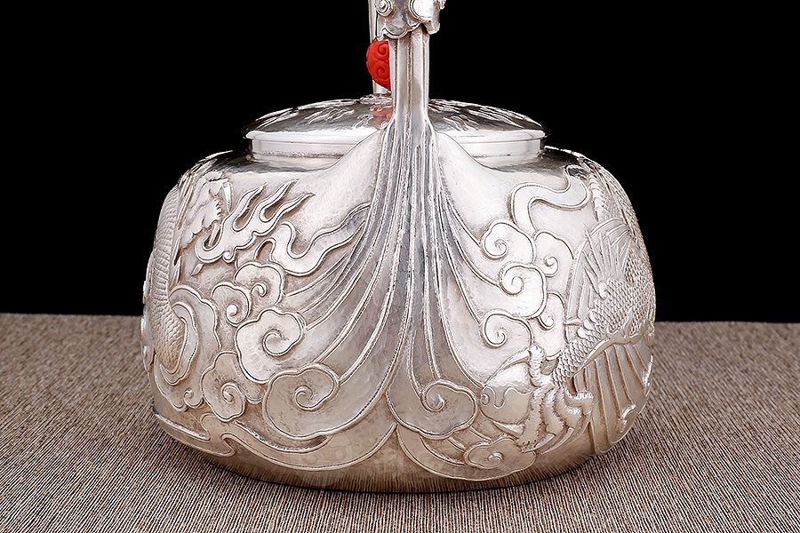 云龙祥瑞提梁壶(小)