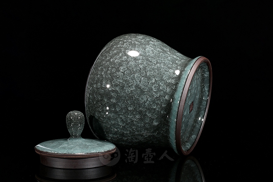 莲芯冰裂茶叶罐