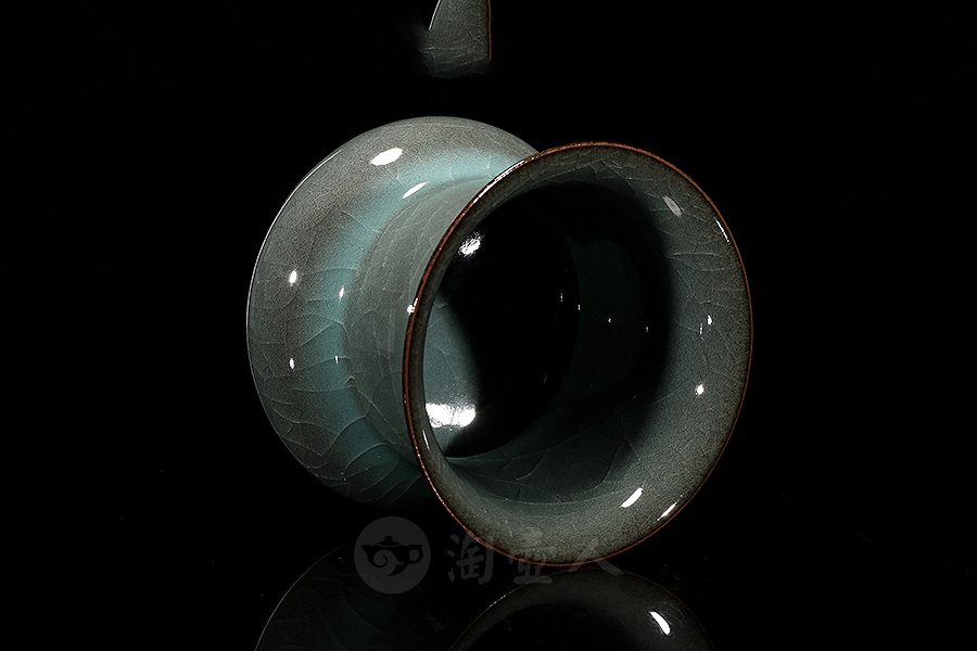 高颈撇口铁胎茶斗(小)