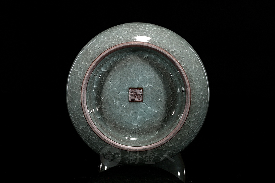 冰裂花器·盘口细颈瓶