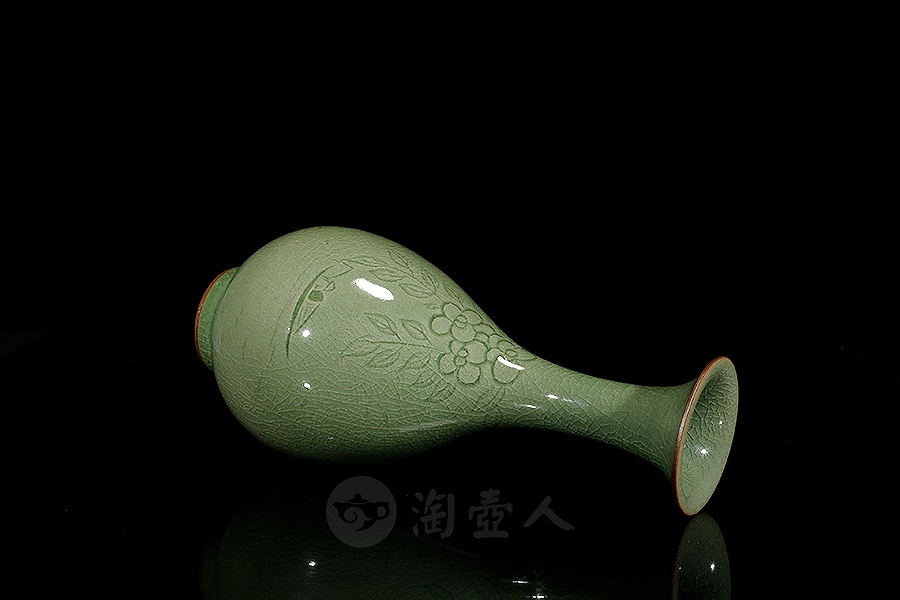 长须玉壶春