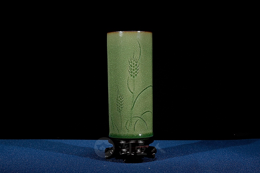 岁岁平安花器