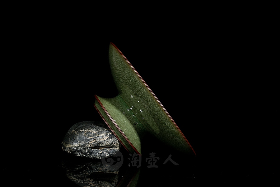 荷塘情趣果碟