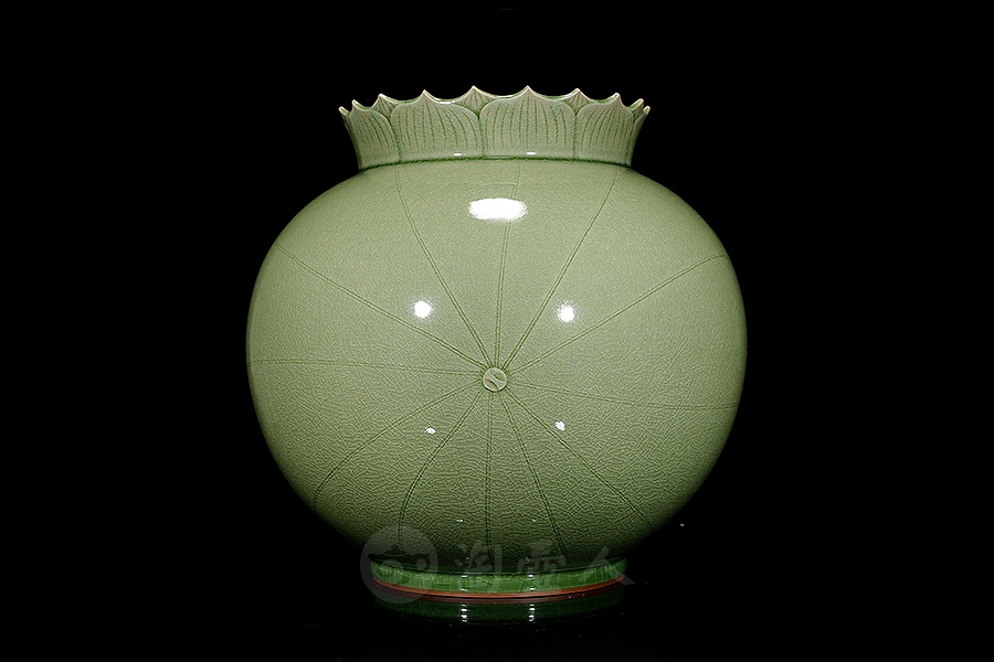 出水芙蓉