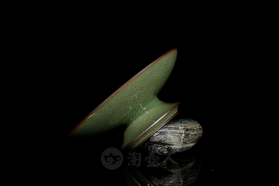 荷塘情趣果碟