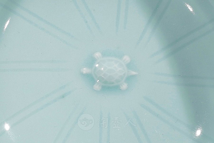 小龟心碗(粉青)