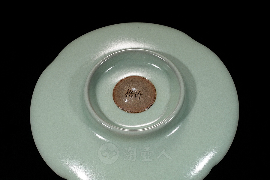 亲制杯托
