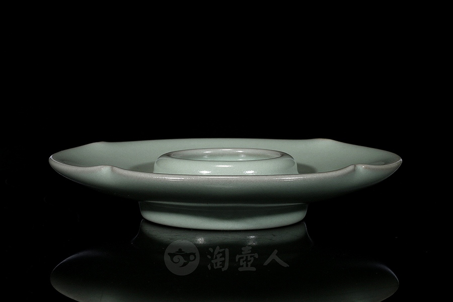 亲制杯托