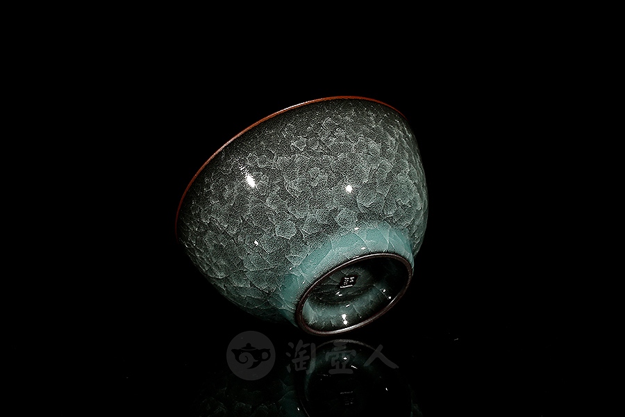 圆口冰裂品茗杯