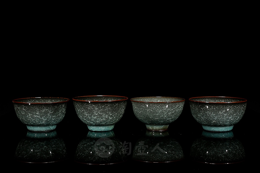 圆口冰裂品茗杯