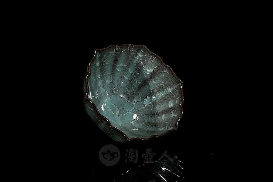 菱花冰裂品茗杯