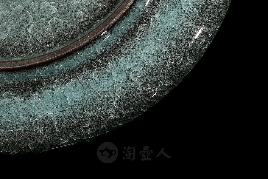 卷口冰裂葵口盘