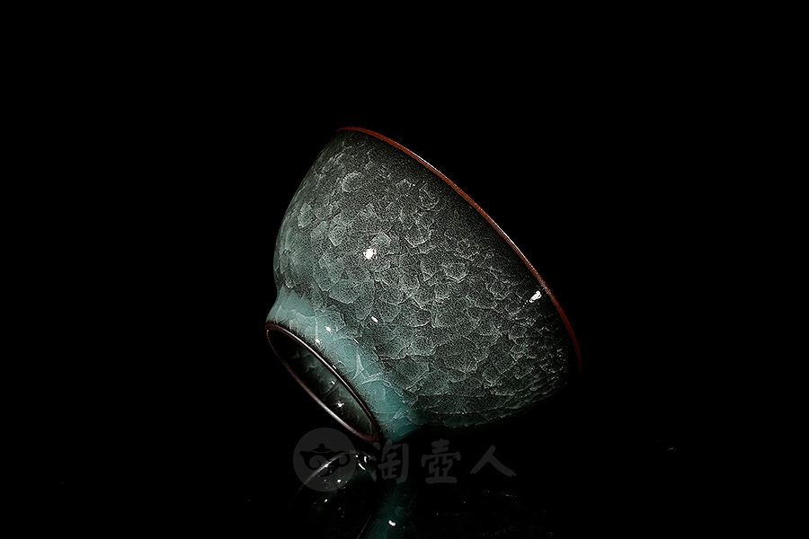 圆口冰裂品茗杯