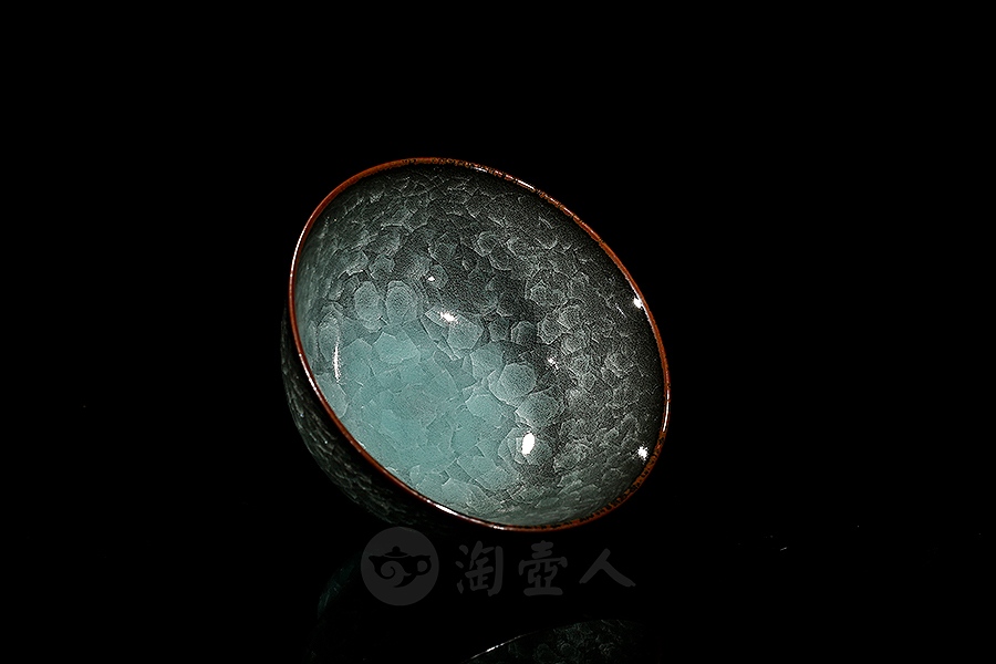 圆口冰裂品茗杯