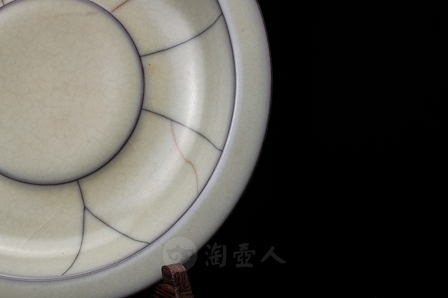 哥窑壶承