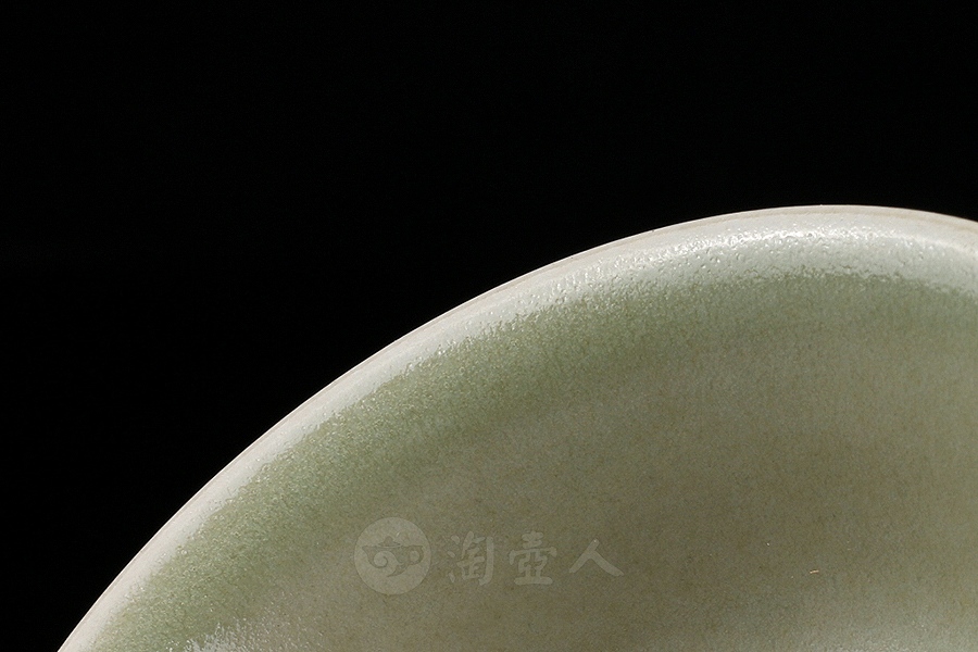 三层莲瓣盏