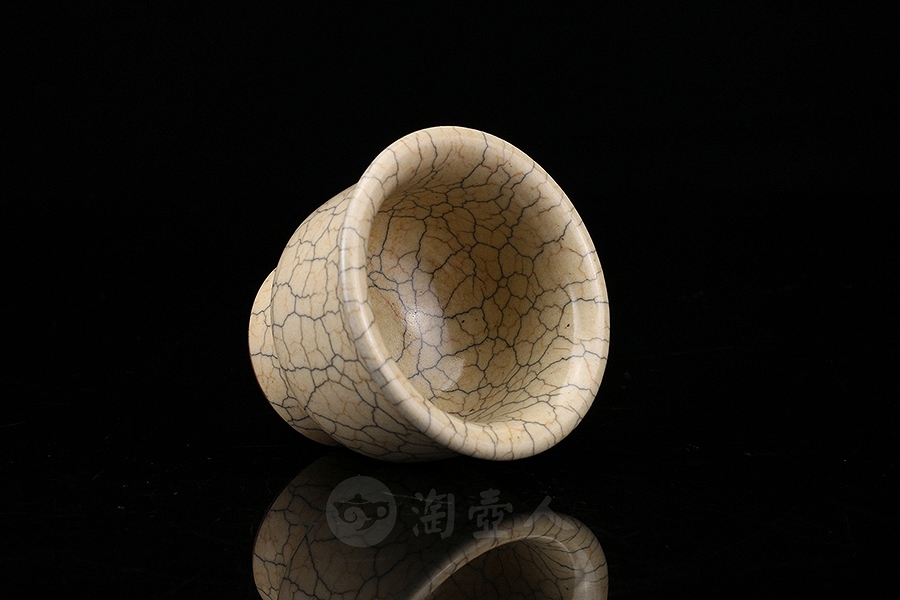 哥窑品茗杯