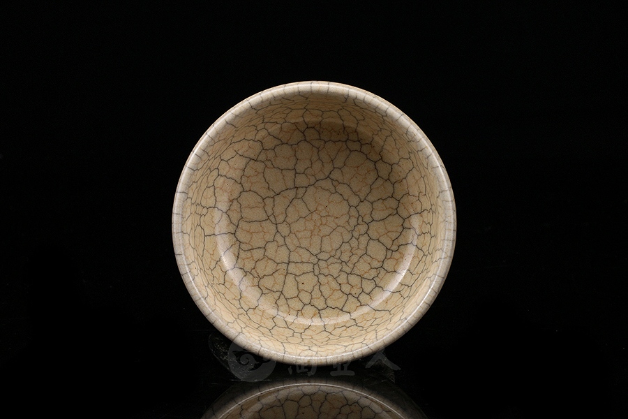 哥窑腰线品茗杯