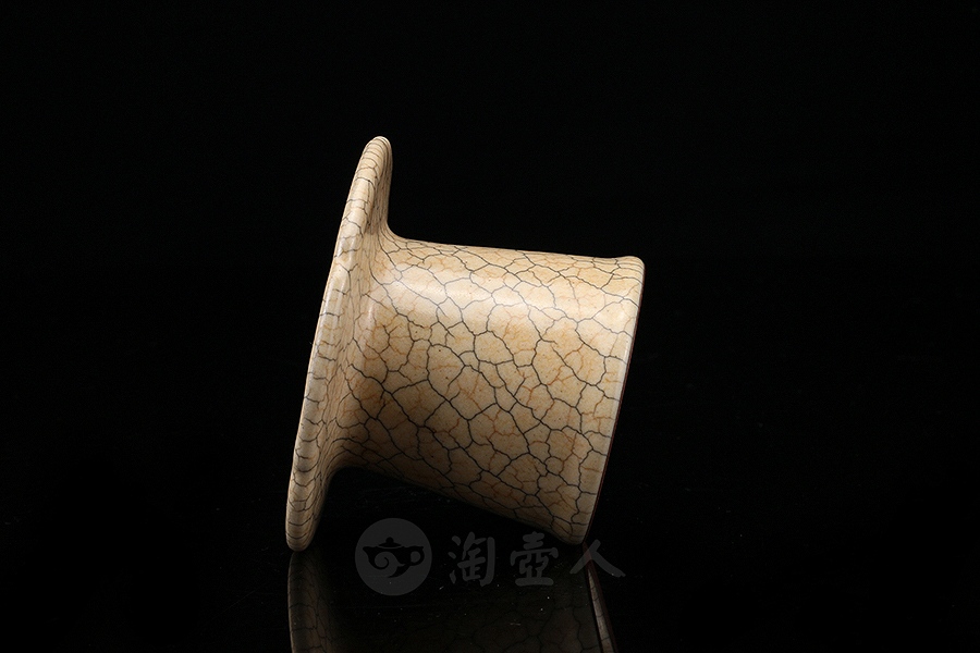 哥窑杯托