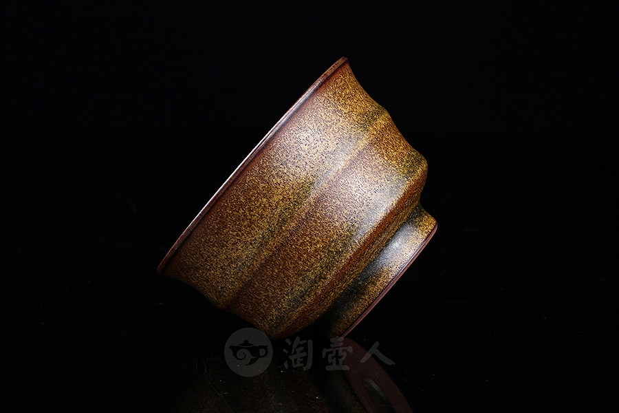 茶末留香主人杯·弦纹