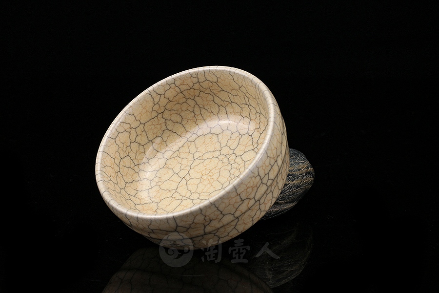哥窑腰线品茗杯