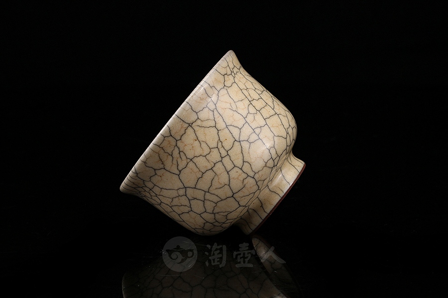 哥窑铃铛杯